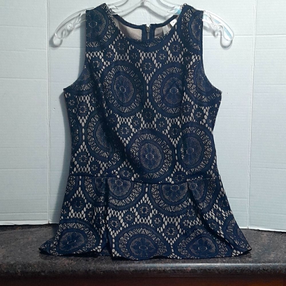 Tacera Crochet/Look Top....Size M